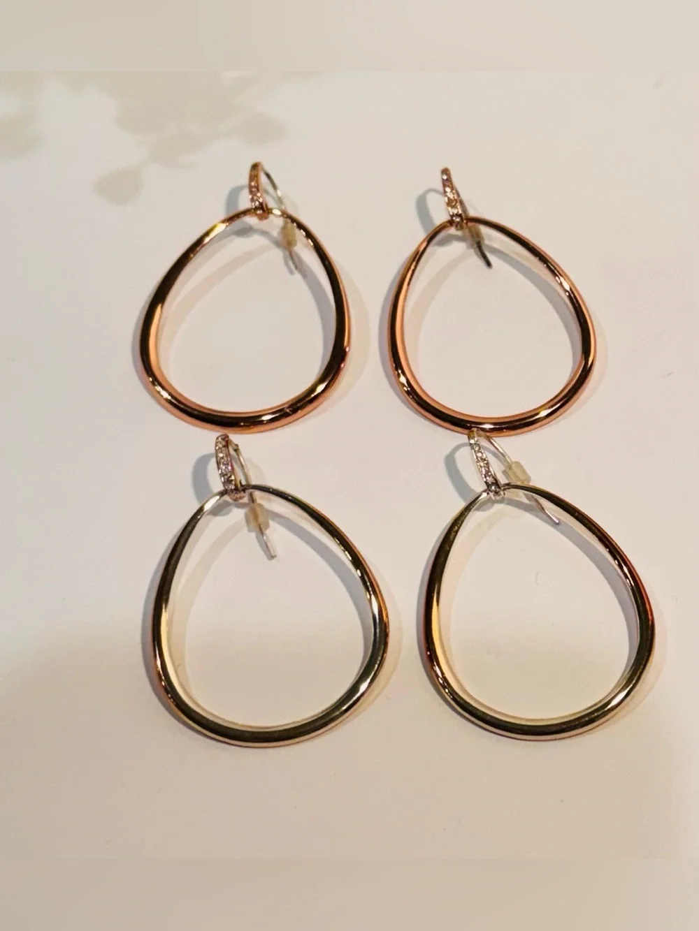 Stella and Dot Goddess Teardrop Earrings 2 Pairs Gold Tone/ Rose Gold Tone - Picture 3 of 9